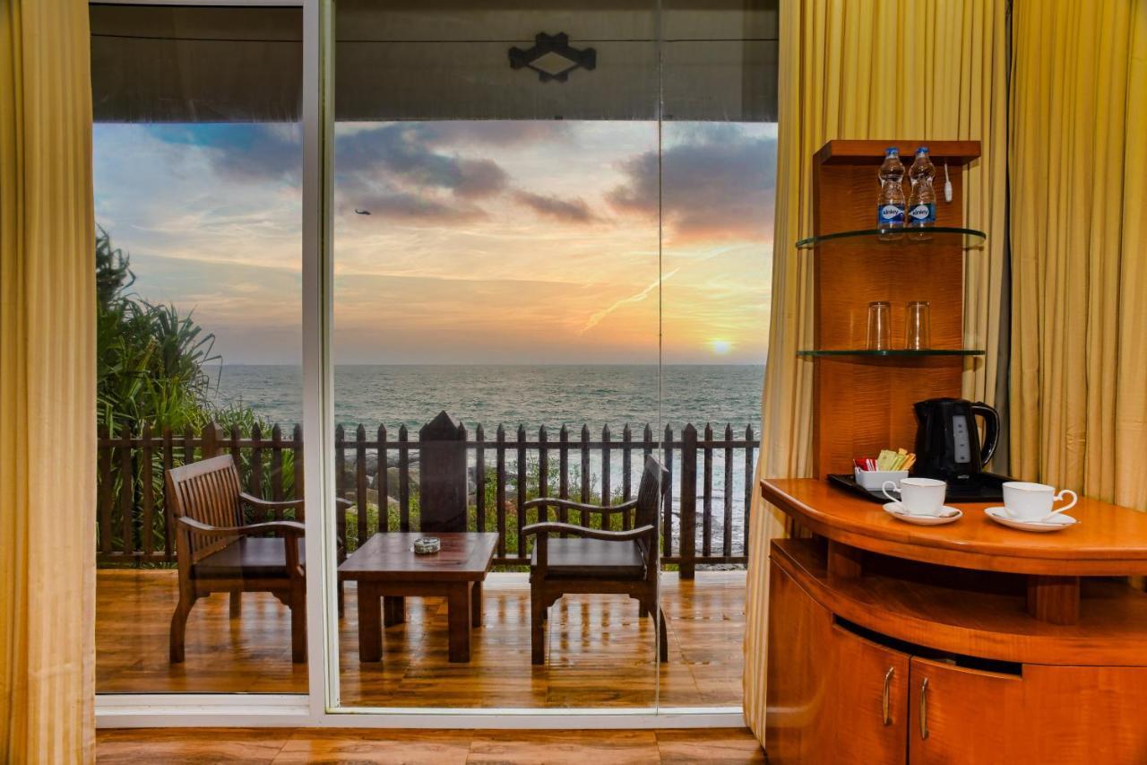 Watergate Resort Unawatuna Buitenkant foto